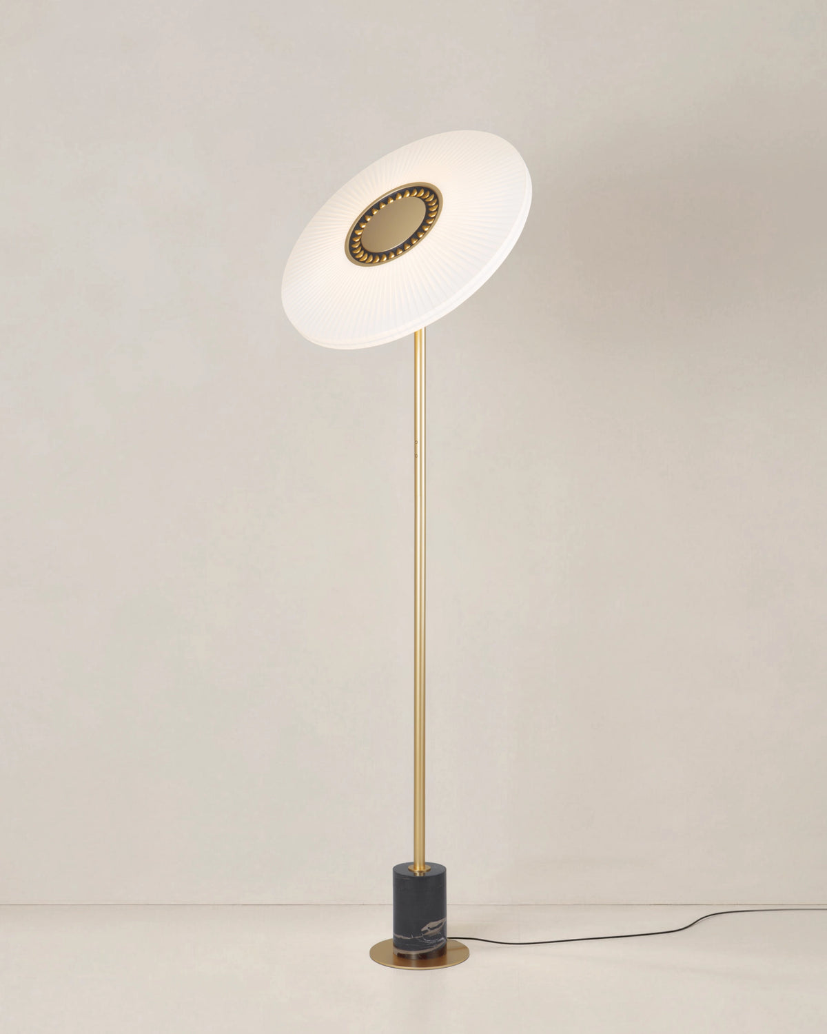 Pleata Floor Lamp