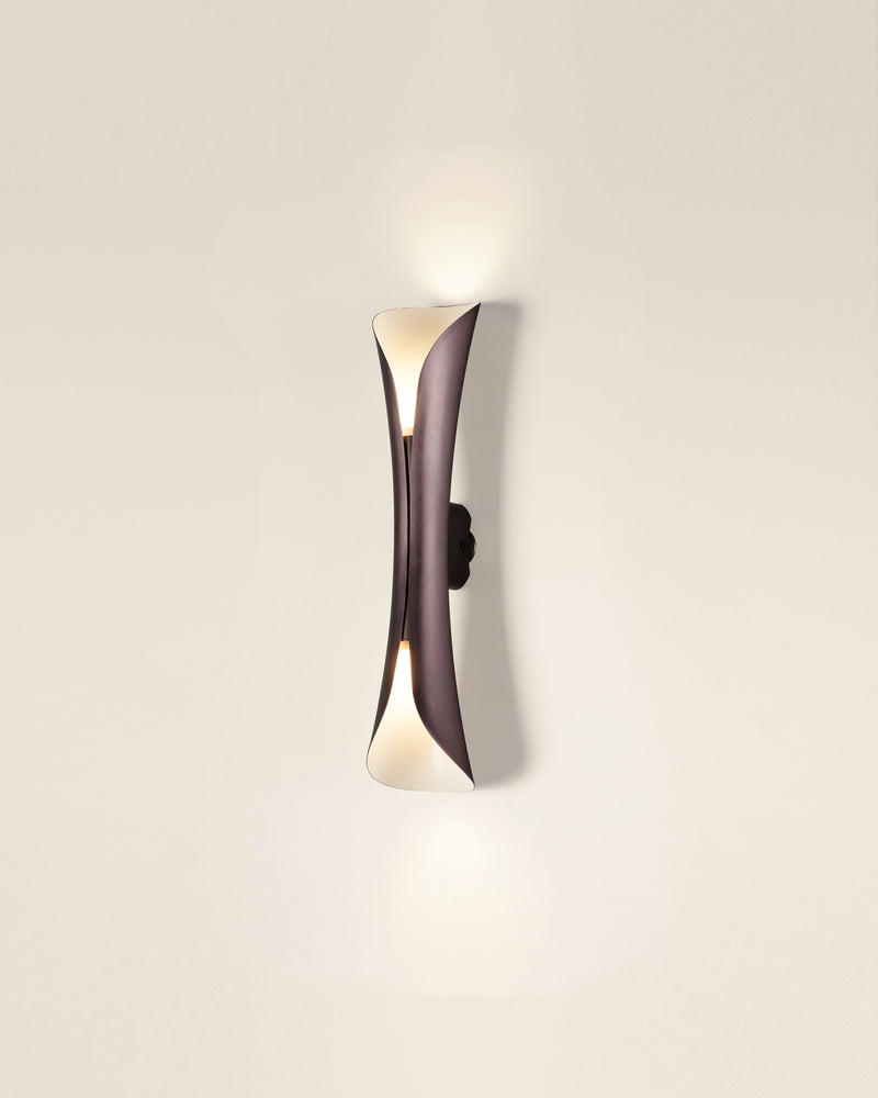 Xiphos Wall Light
