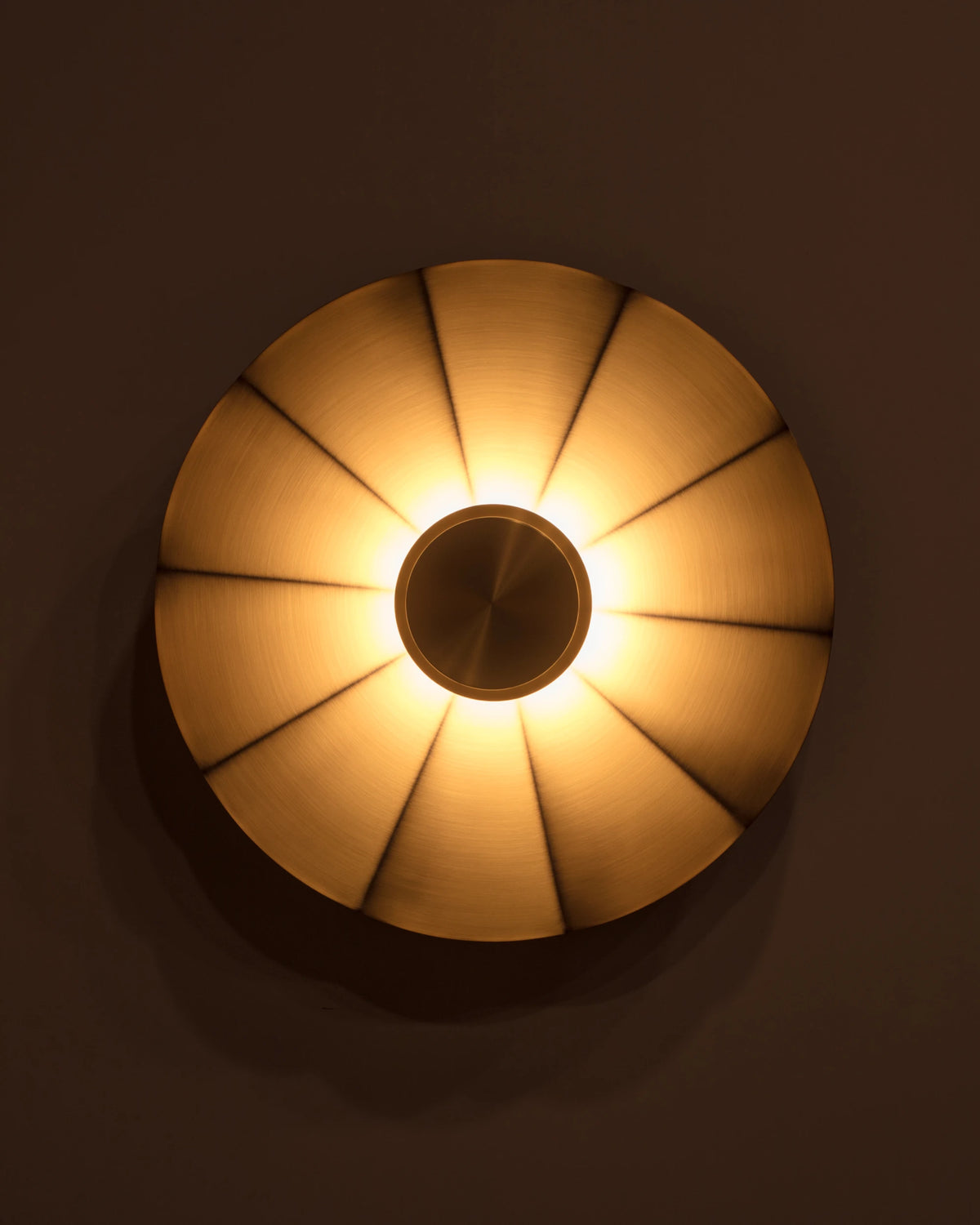Polaris Wall Light
