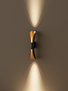 Xiphos Plus Wall Light