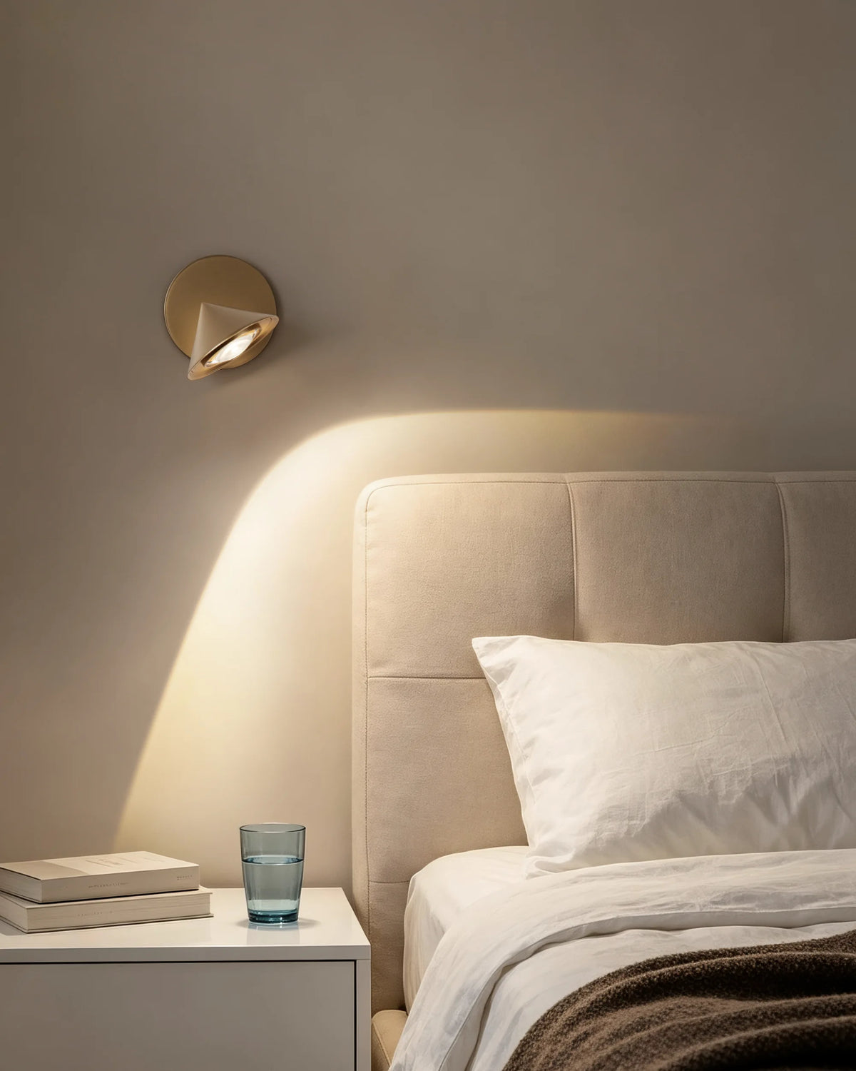 Ayla Wall Light