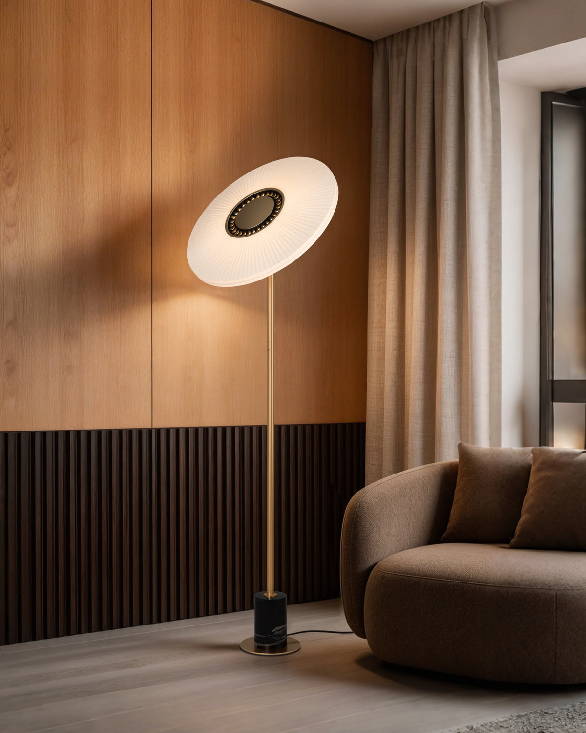 Pleata Floor Lamp