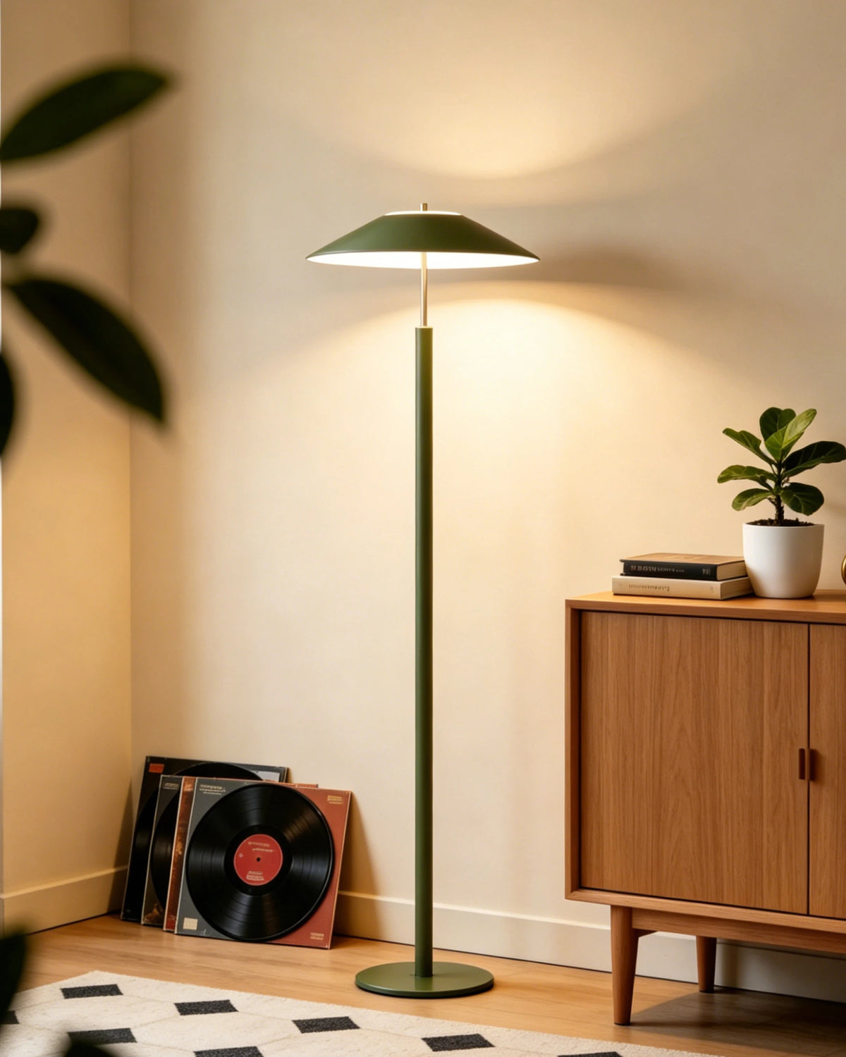 Vanguard Floor Lamp