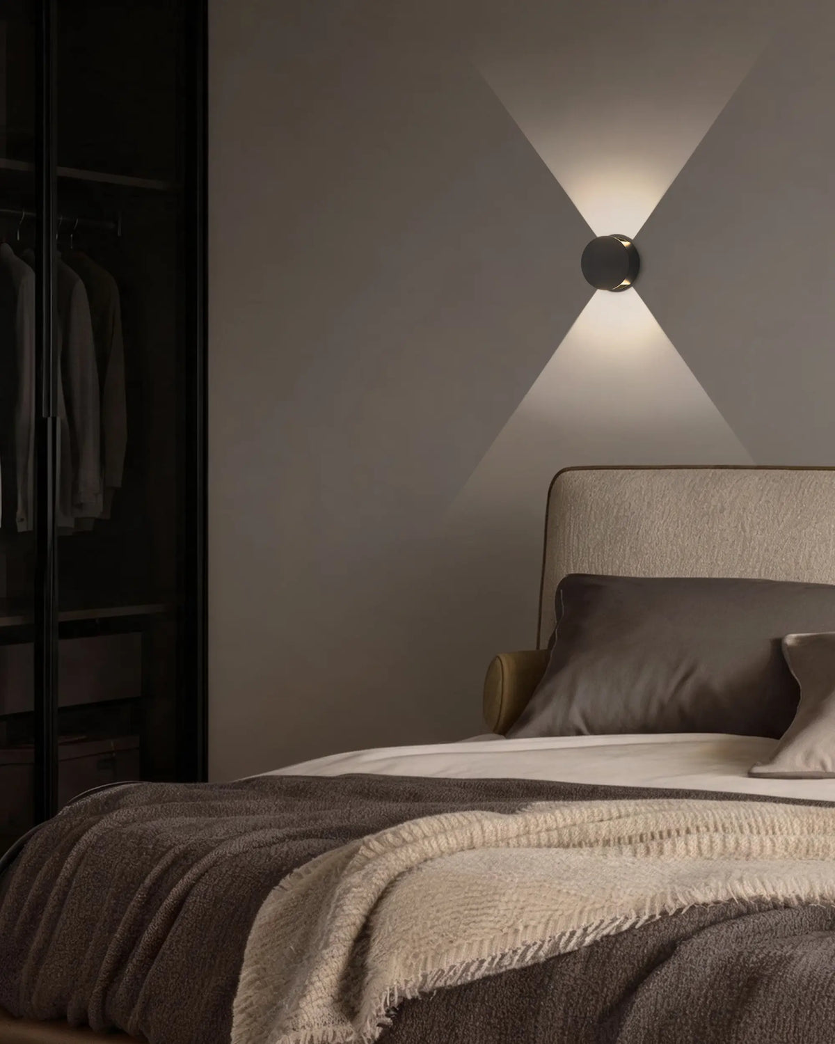 RUBIX Wall Light