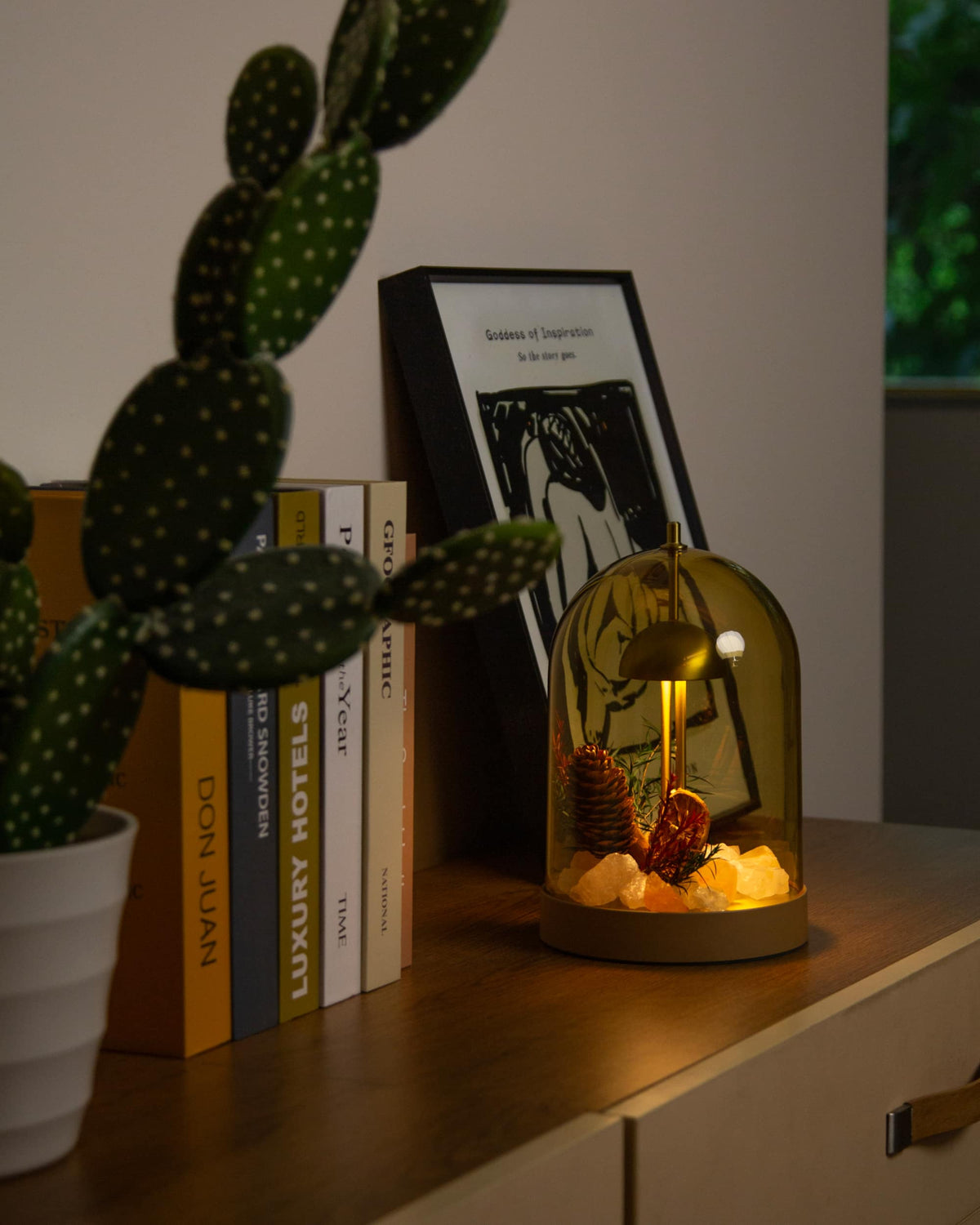 Amber Table Lamp