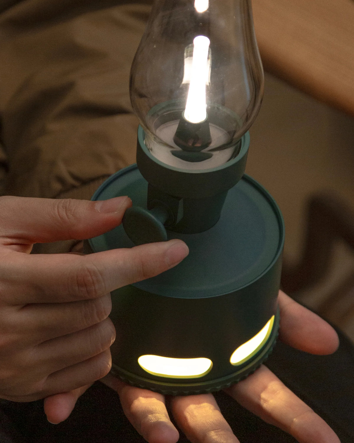Old Days Table Lamp